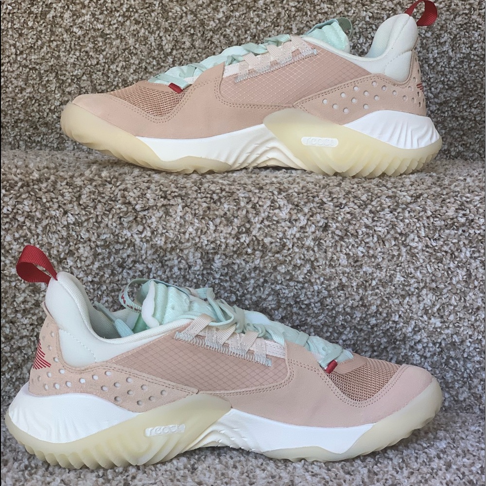 JORDAN DELTA